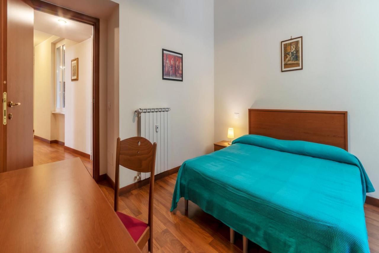 Piazza Re Di Roma Apartment Exterior photo